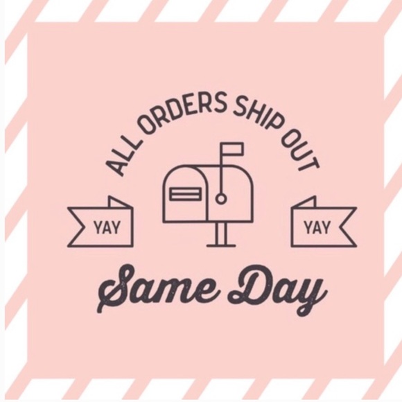🌸YES!! all orders ship out same day! YAY🌸
